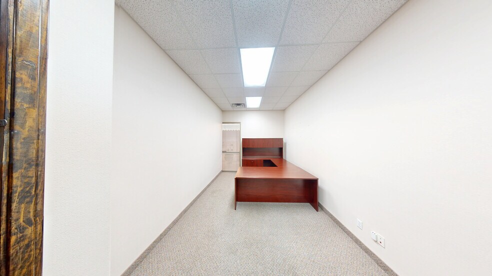 More Photos Of 54 N Pecos Rd, Henderson Medical For Lease