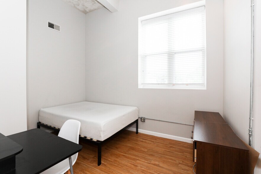 More Photos Of 74 Carroll St, Binghamton Apartments For Sale