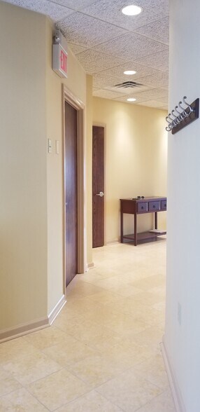 More Photos Of 1243 Sussex Tpke, Randolph Loft Creative Space For Lease