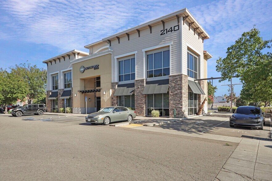 More Photos Of 2140 W Grant Line Rd, Tracy Office For Sale