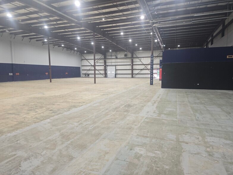 More Photos Of 182 Old Route 9, Fishkill Warehouse For Lease
