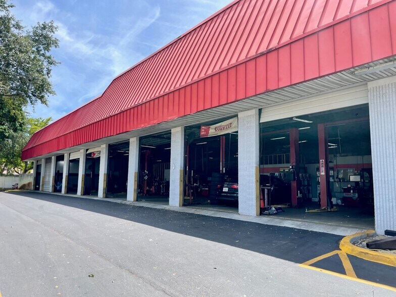 More Photos Of 6420-6464 W Commercial Blvd, Lauderhill Auto Repair For Lease