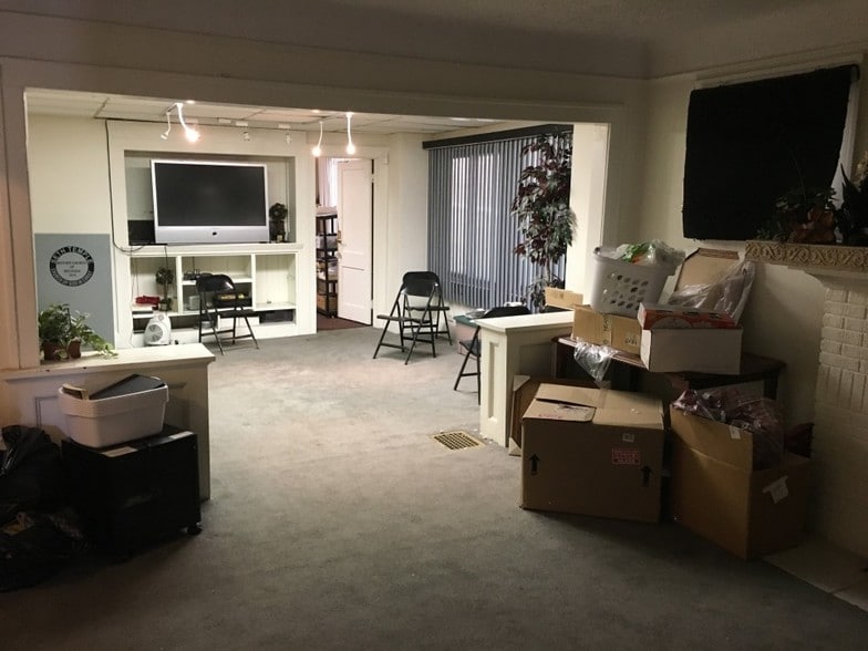 More Photos Of 9841 Dundee St, Detroit Religious Facility For Sale