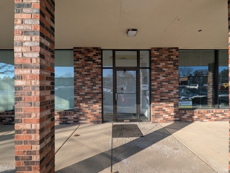 More Photos Of 7501 N University St, Peoria General Retail For Lease