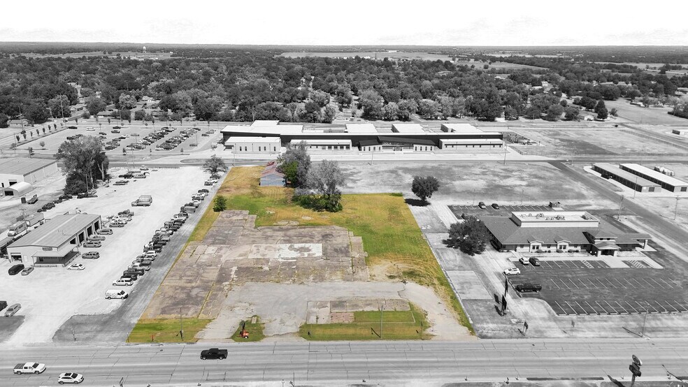 More Photos Of 1406 East St, Iola Land For Sale