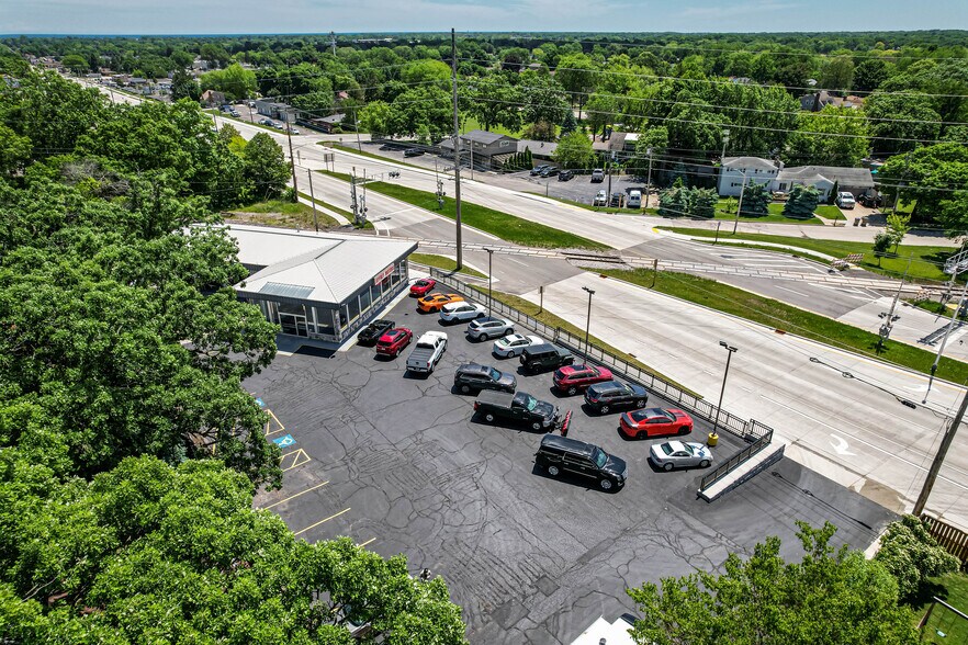 More Photos Of 5110 75th St, Kenosha Auto Dealership For Sale