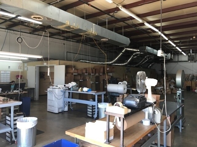 More Photos Of 1495 N Kealy St, Lewisville Distribution For Lease