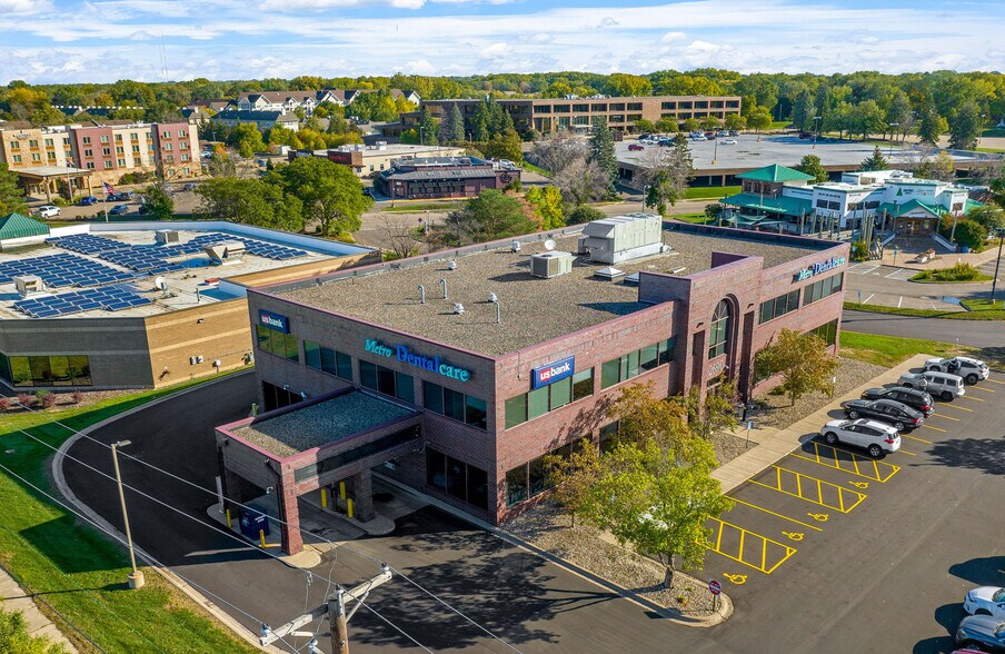 More Photos Of 2690 N Snelling Ave, Roseville Medical For Sale
