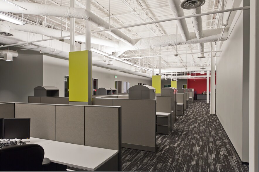 More Photos Of 4849 Alpha Rd, Dallas Office For Lease