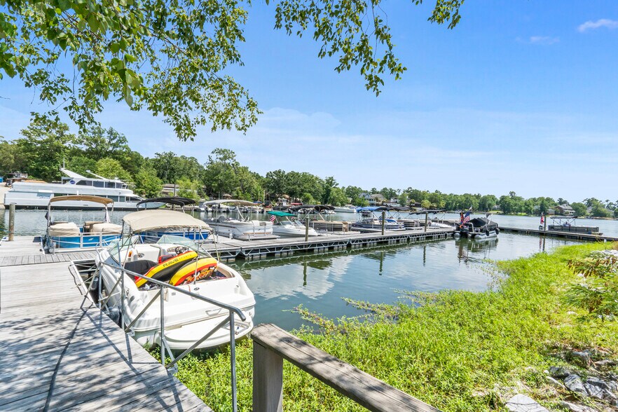 More Photos Of 317 Shadowood Dr, Irmo Flex For Sale