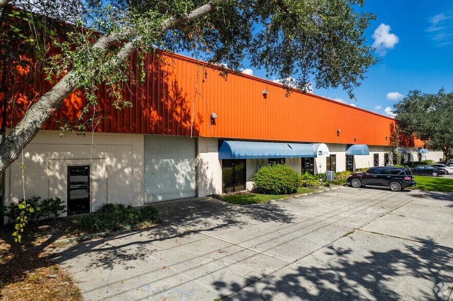 More Photos Of 975 Florida Central Pky, Longwood Unknown For Lease