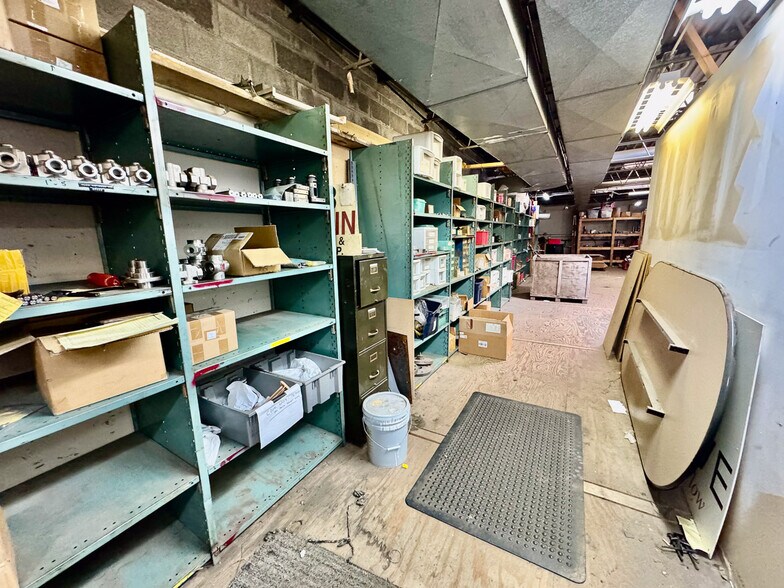 More Photos Of 1050 Triplett Blvd, Akron Warehouse For Sale