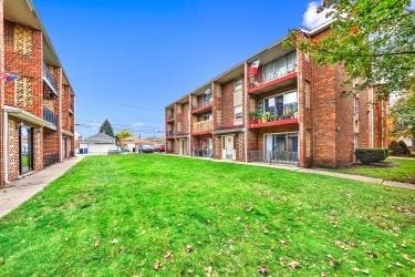 More Photos Of 6430 W 64th Pl, Chicago Apartments For Sale