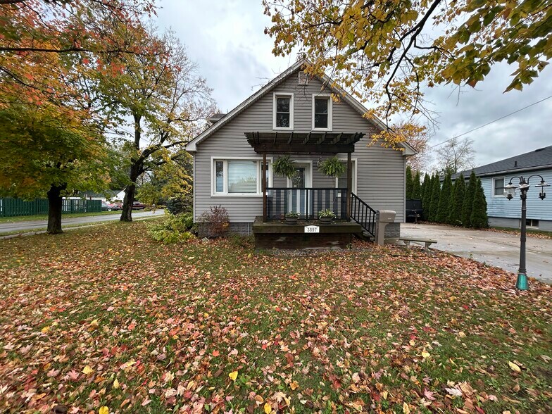 More Photos Of 3897 Welland St, Niagara Falls Land For Sale