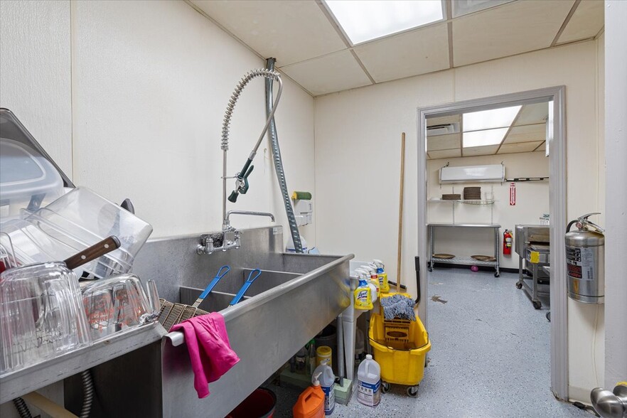 More Photos Of 1490 Highway 412 W, Siloam Springs Bowling Alley For Sale