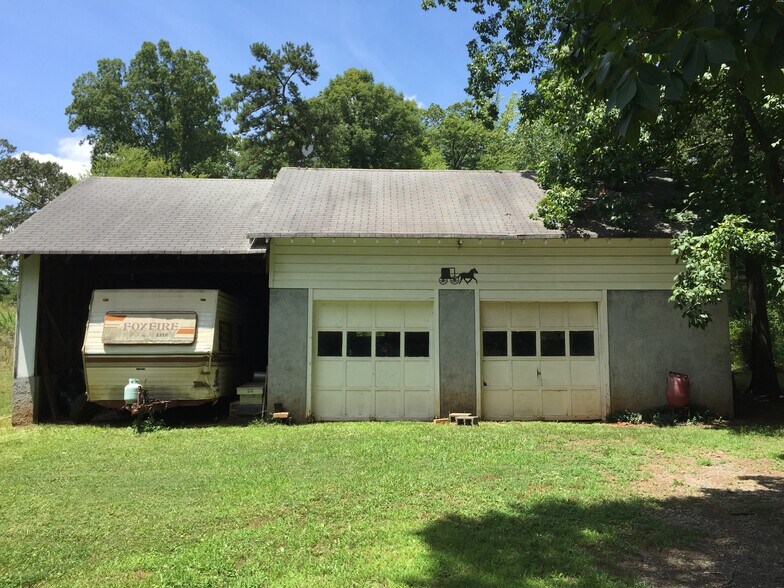 Primary Photo Of 5768 James Rd, Austell Flex For Sale