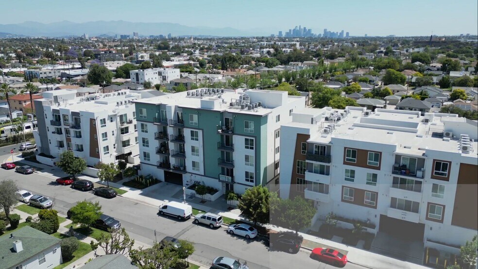 Primary Photo Of 3518 Chesapeake Ave, Los Angeles Apartments For Sale