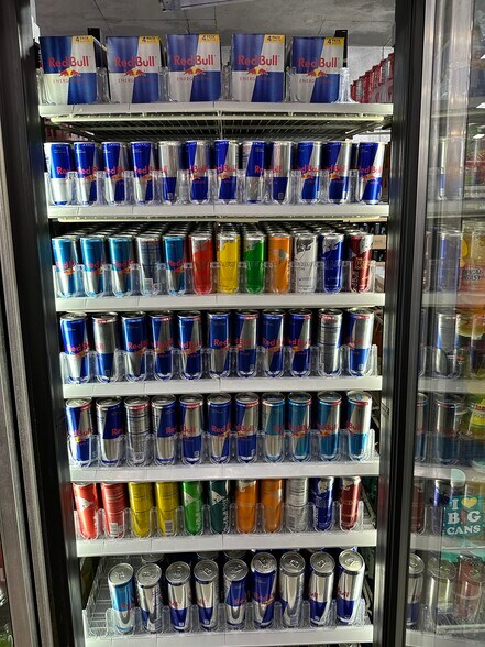 More Photos Of 16798 N Miami Ave, North Miami Beach Convenience Store For Sale