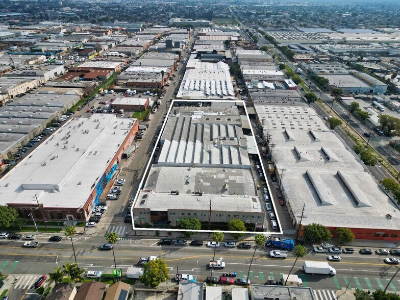 More Photos Of 6200 Avalon Blvd, Los Angeles Manufacturing For Lease