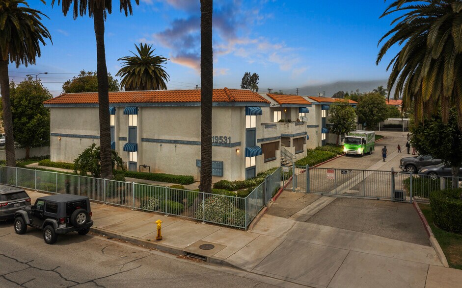 More Photos Of 19531 E Cienega Ave, Covina Apartments For Sale