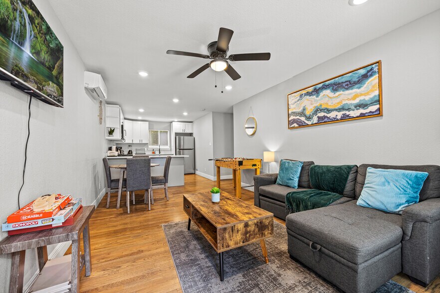 More Photos Of 2512 Calumet St, Houston Apartments For Sale