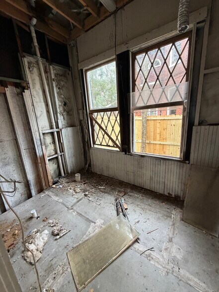 More Photos Of 217 E 38th St, Savannah Multifamily For Sale
