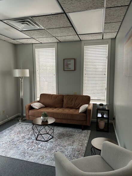 More Photos Of 225 Humphrey Rd, Greensburg Medical For Lease