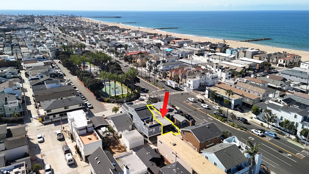 More Photos Of 207 38th St, Newport Beach Multifamily For Sale