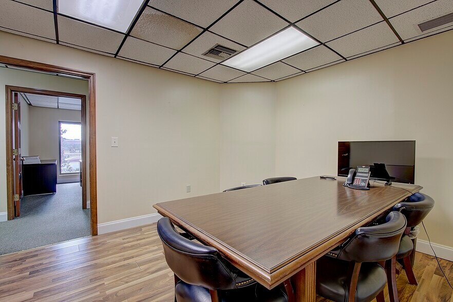 More Photos Of 777 E Altamonte Dr, Altamonte Springs Office For Sale