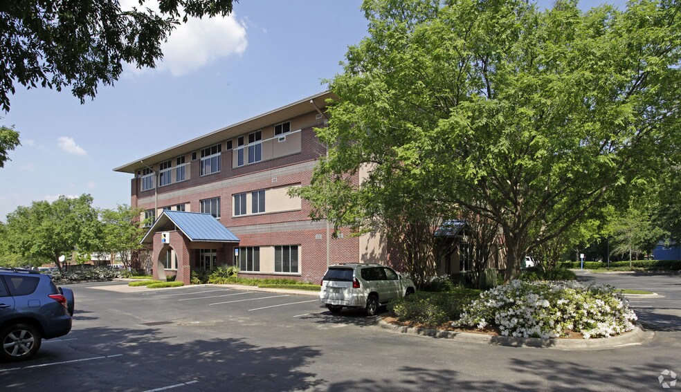 More Photos Of 2330 Mahan Dr, Tallahassee Office For Lease