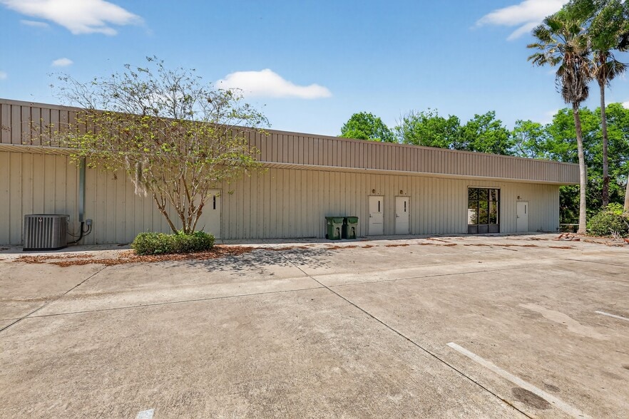 Primary Photo Of 1314 Sumter St, Leesburg Medical For Lease