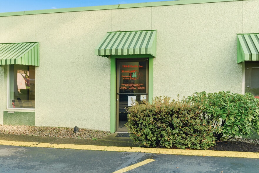 More Photos Of 2318 Pacific Ave, Forest Grove Office For Sale