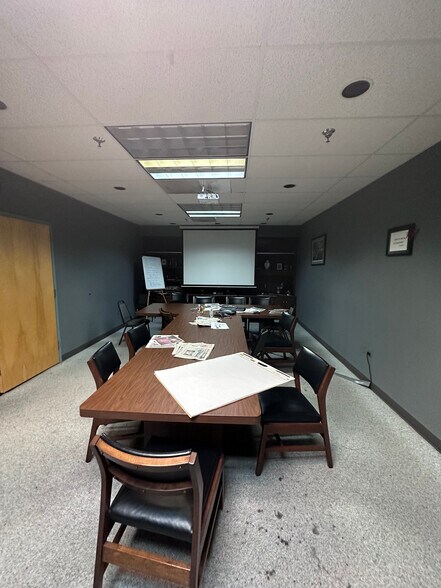 More Photos Of 505 Lake Way Pl, Tullahoma Manufacturing For Sale