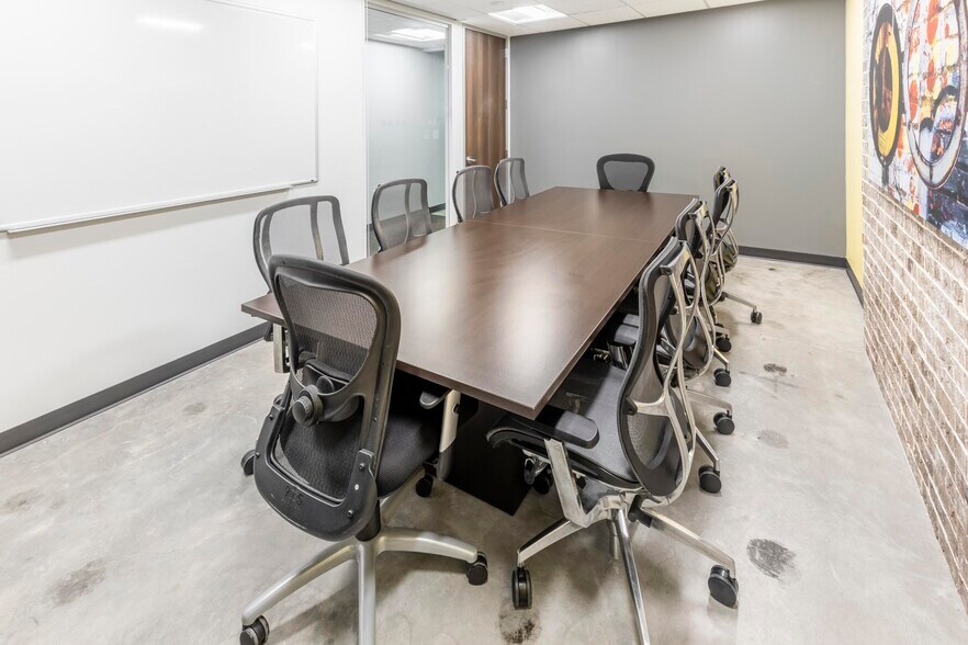 More Photos Of 360 Central Ave, Saint Petersburg Coworking Space