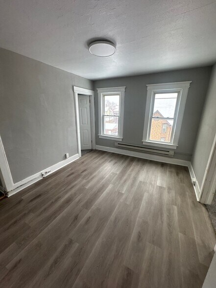More Photos Of 61 Thorp St, Binghamton Apartments For Sale