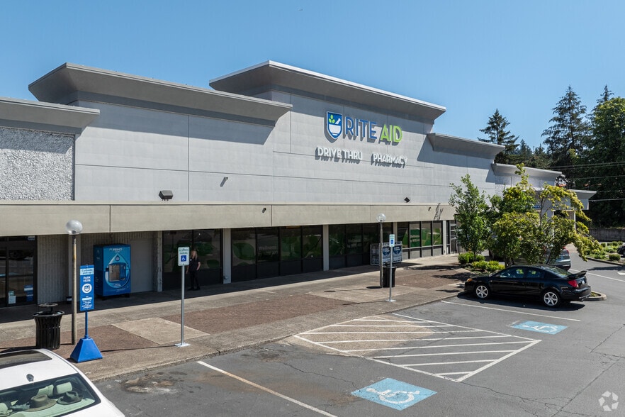 More Photos Of 1900-1926 SE McLoughlin Blvd, Oregon City Unknown For Lease