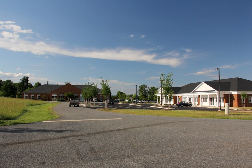 118 Stoneridge Dr S, Ruckersville, VA 22968 Medical Office For Lease