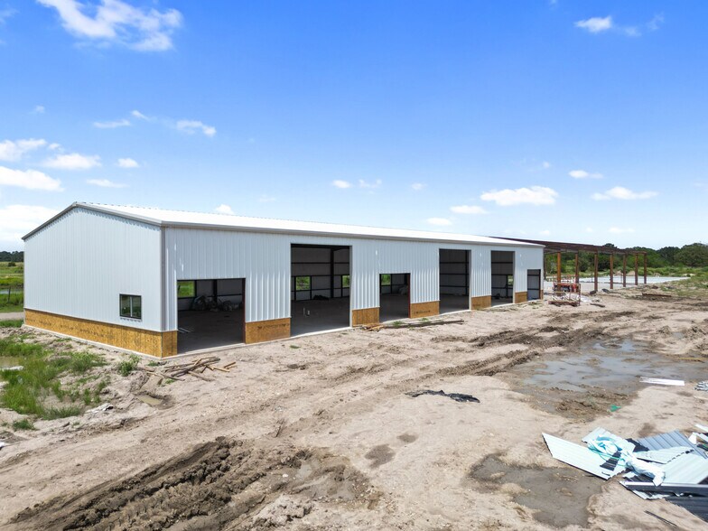 Primary Photo Of 15137 Tonkaway Lake Rd, College Station Industrial For Lease