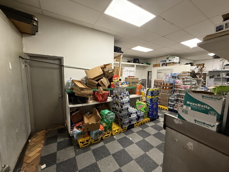 More Photos Of 601-617 Cedar Ave, Yeadon Storefront For Lease