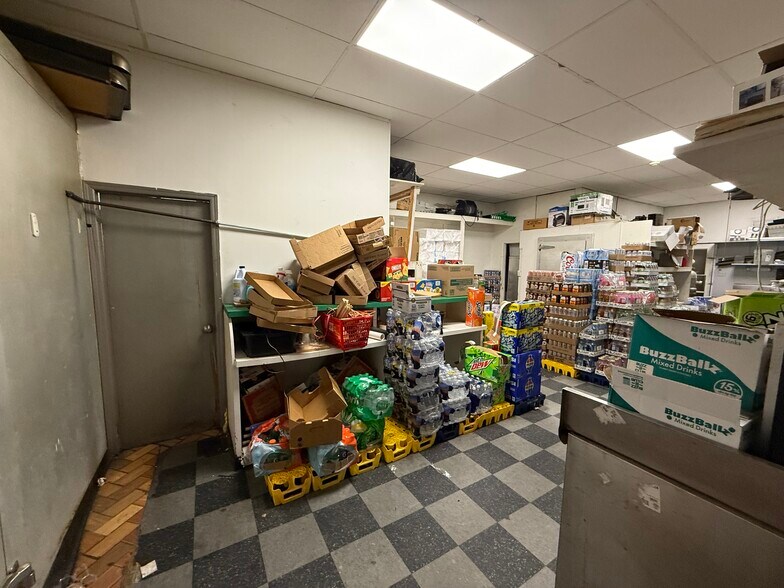 More Photos Of 601-617 Cedar Ave, Yeadon Storefront For Lease