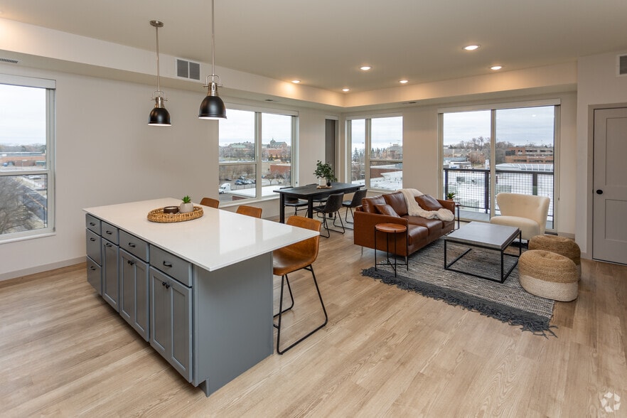 More Photos Of 6445 Lyndale Ave S, Richfield Apartments For Lease