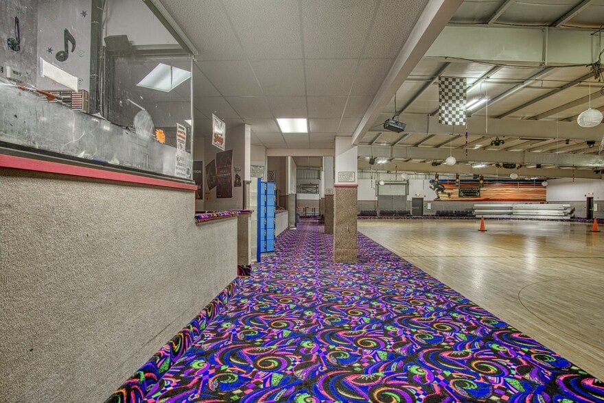 More Photos Of 3174 Salem Rd SE, Conyers Flex For Sale