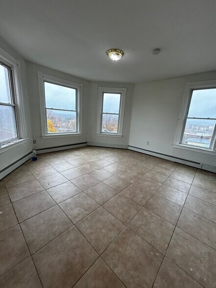 More Photos Of 28-30 Sexton St, New Britain Apartments For Sale