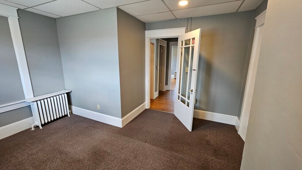 More Photos Of 810 S Main St, Culpeper Storefront Retail Office For Sale