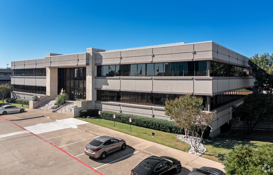 More Photos Of 150 W John Carpenter Fwy, Irving Office For Lease