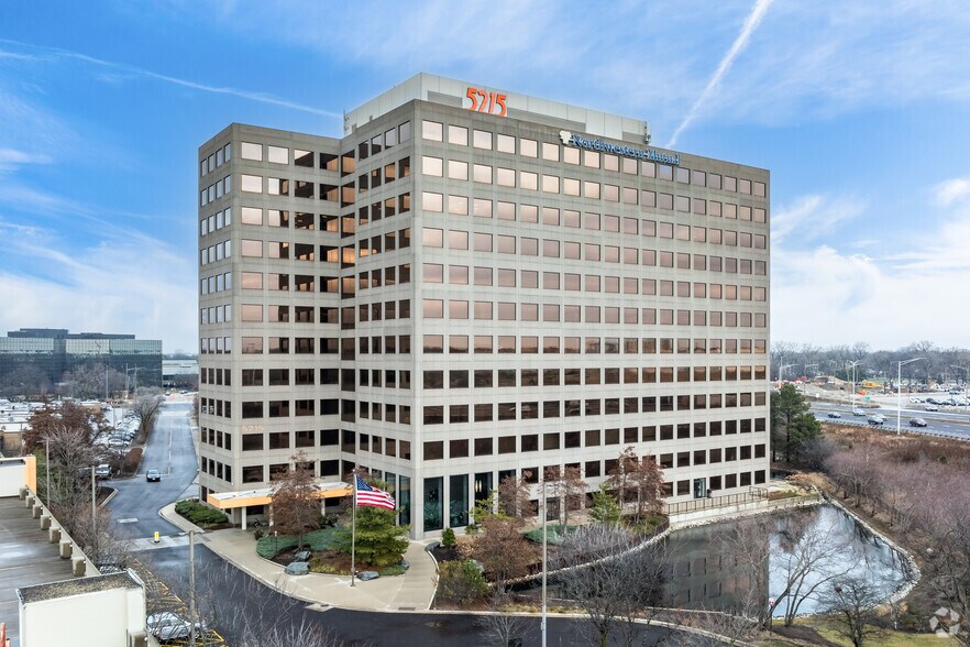Primary Photo Of 5215 Old Orchard Rd, Skokie Office Residential For Lease