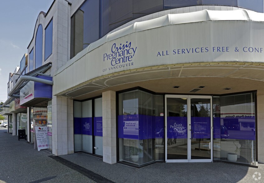 More Photos Of 5701 Granville St, Vancouver General Retail For Sale