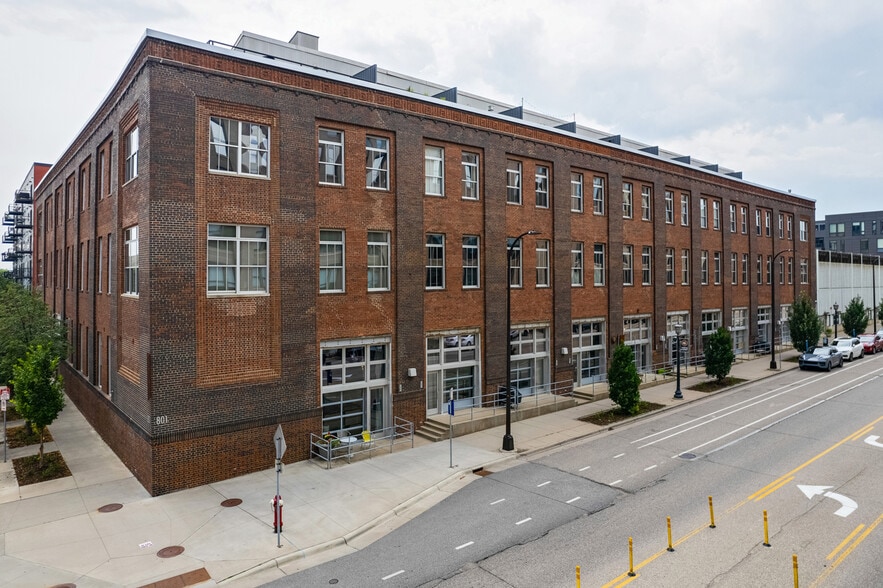 More Photos Of 801 Washington Ave N, Minneapolis Apartments For Sale