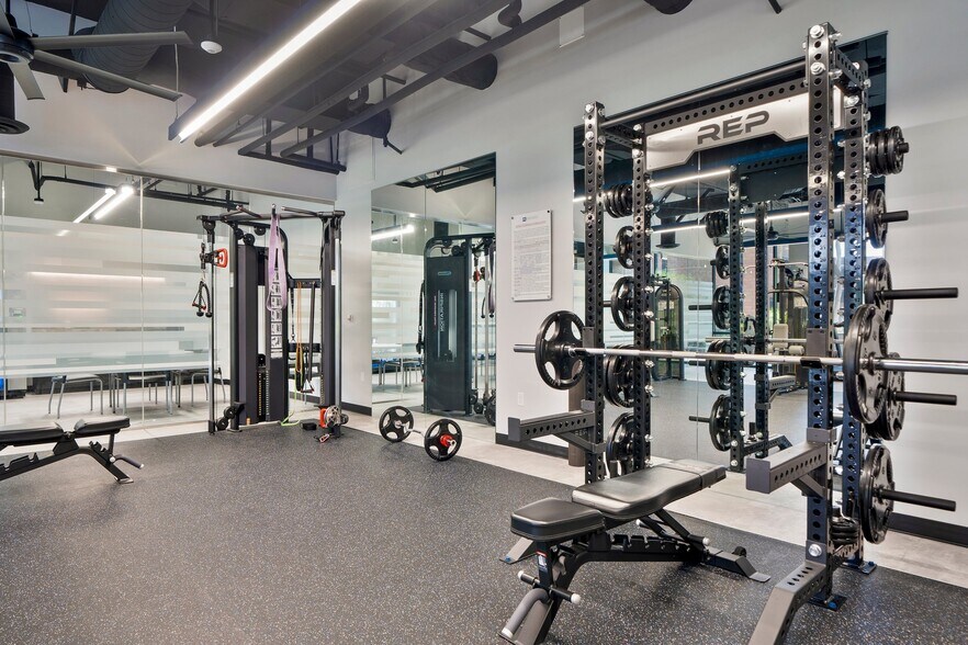 More Photos Of 701 S Parker St, Orange Unknown For Lease