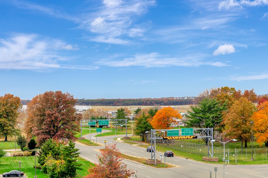 More Photos Of 4175 Veterans Memorial Hwy, Ronkonkoma Office Residential For Lease